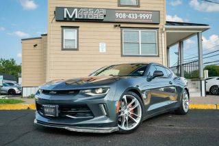 2017 Chevrolet Camaro 2LT RWD photo