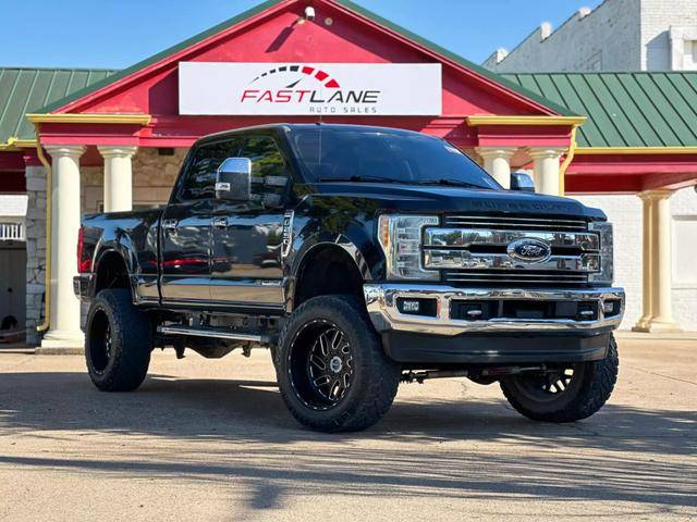 2017 Ford F-250 Super Duty Lariat 4WD photo