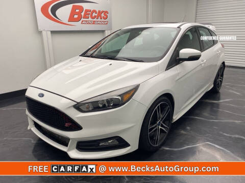 2017 Ford Focus ST FWD photo