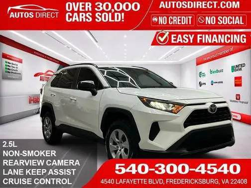 2017 Toyota RAV4 XLE AWD photo