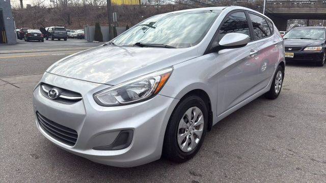 2017 Hyundai Accent SE FWD photo