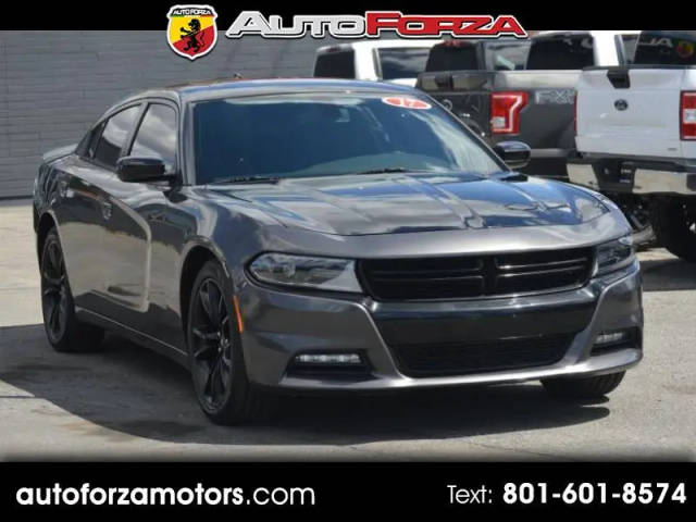 2017 Dodge Charger SXT RWD photo