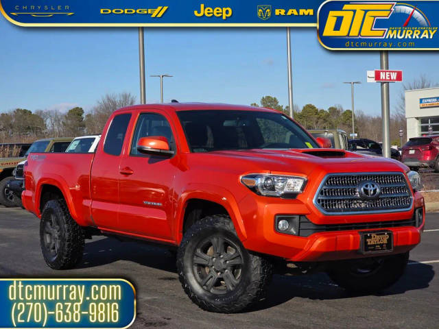 2017 Toyota Tacoma TRD Sport 4WD photo