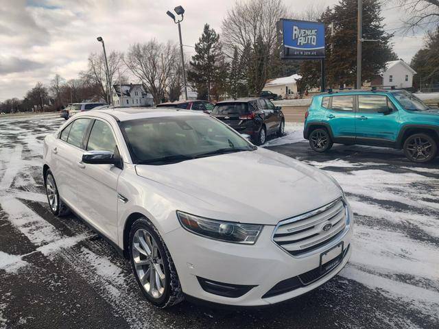 2016 Ford Taurus Limited AWD photo