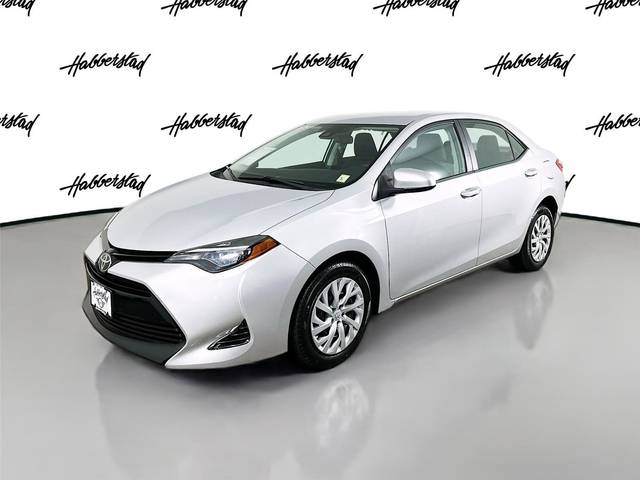 2017 Toyota Corolla LE FWD photo