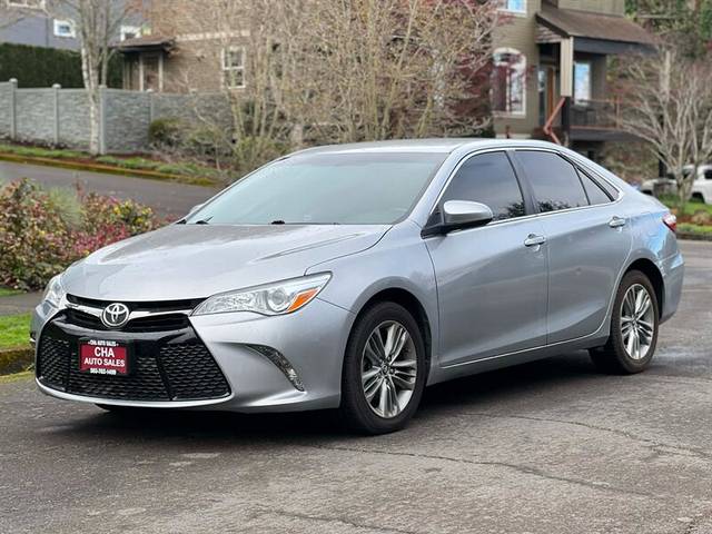 2015 Toyota Camry SE FWD photo
