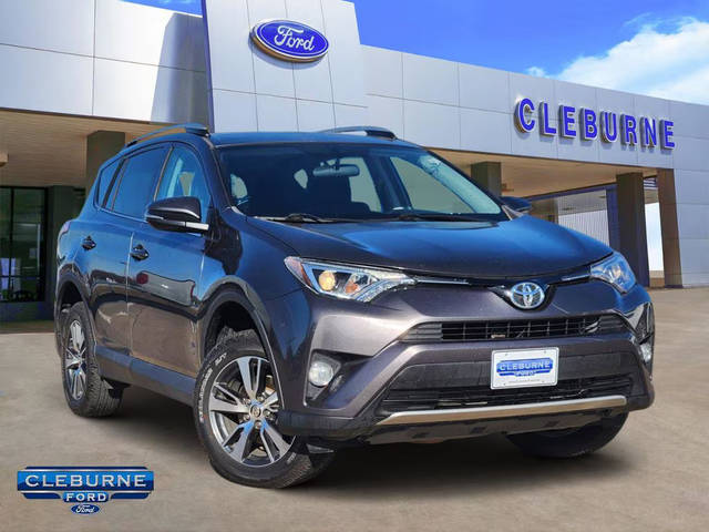 2016 Toyota RAV4 XLE FWD photo