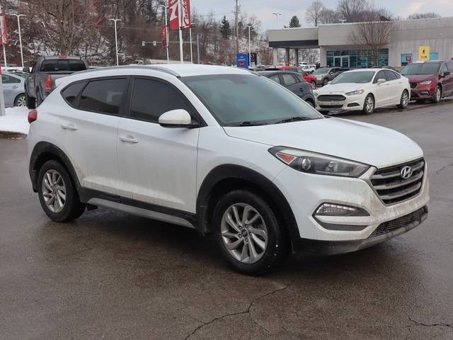 2017 Hyundai Tucson SE AWD photo