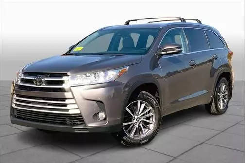 2017 Toyota Highlander XLE AWD photo