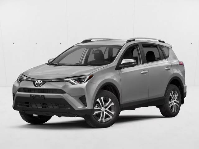 2017 Toyota RAV4 LE FWD photo