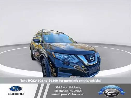 2017 Nissan Rogue SV AWD photo