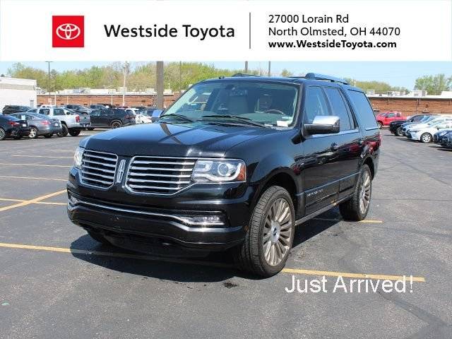 2017 Lincoln Navigator Reserve 4WD photo