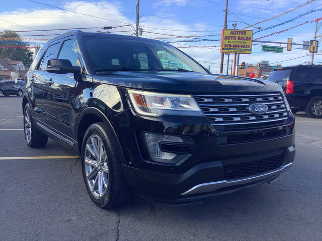 2017 Ford Explorer Limited 4WD photo