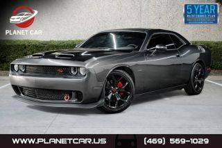 2017 Dodge Challenger R/T RWD photo