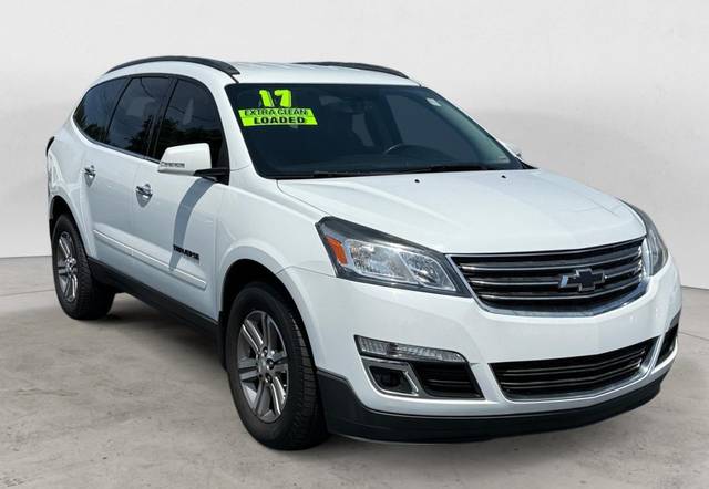 2017 Chevrolet Traverse LT FWD photo