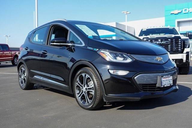 2017 Chevrolet Bolt Premier FWD photo