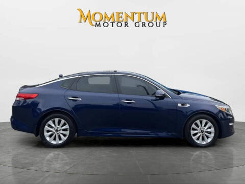 2017 Kia Optima EX FWD photo