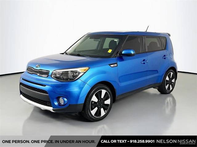 2017 Kia Soul + FWD photo