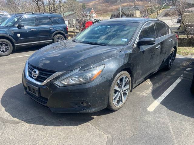 2017 Nissan Altima 2.5 SR FWD photo