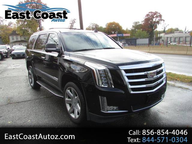 2017 Cadillac Escalade Luxury 4WD photo