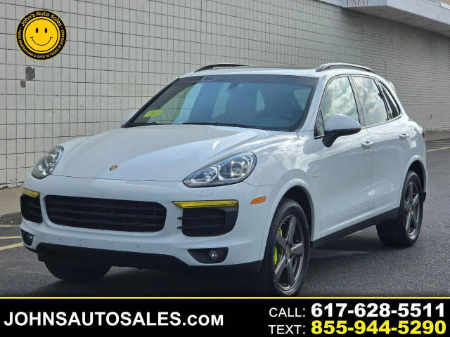 2017 Porsche Cayenne S E-Hybrid Platinum Edition AWD photo