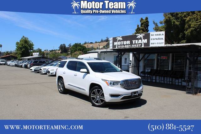 2017 GMC Acadia Denali AWD photo