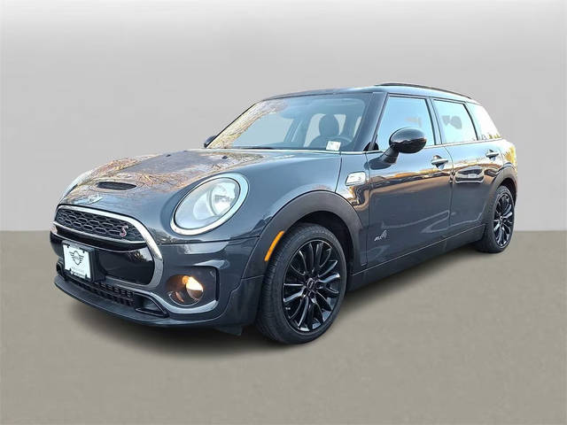 2017 MINI Cooper Clubman Cooper S AWD photo