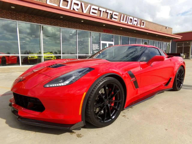 2017 Chevrolet Corvette Grand Sport 1LT RWD photo