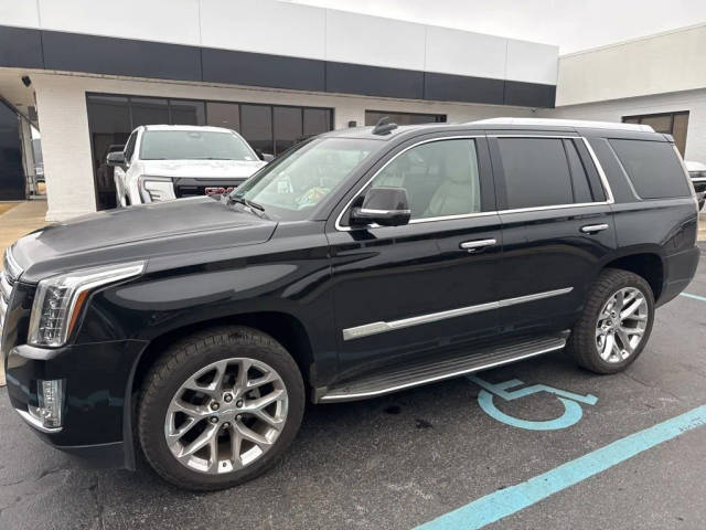 2017 Cadillac Escalade Premium Luxury 4WD photo