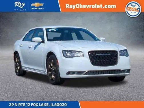 2017 Chrysler 300 300S Alloy Edition AWD photo