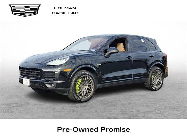 2017 Porsche Cayenne S E-Hybrid Platinum Edition AWD photo
