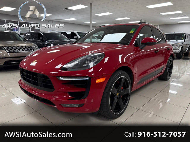 2017 Porsche Macan GTS AWD photo