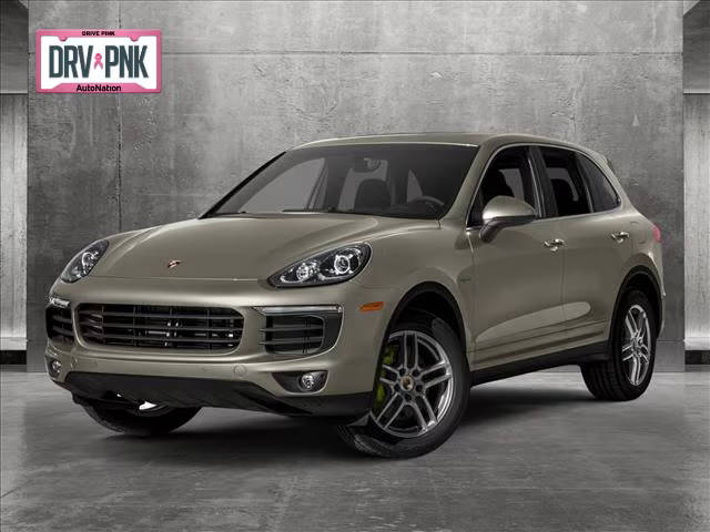 2017 Porsche Cayenne S E-Hybrid Platinum Edition AWD photo