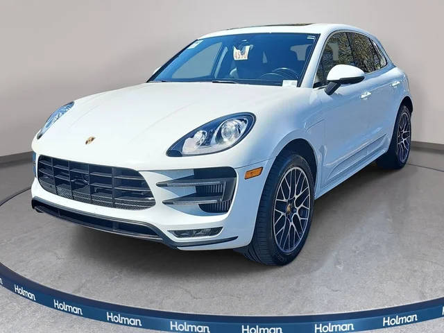 2017 Porsche Macan Turbo AWD photo