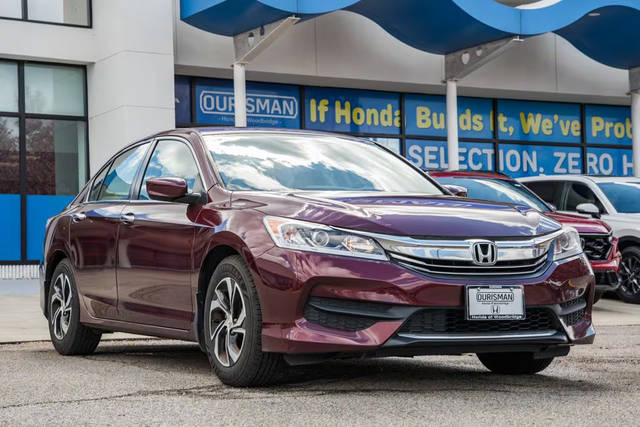 2017 Honda Accord LX FWD photo