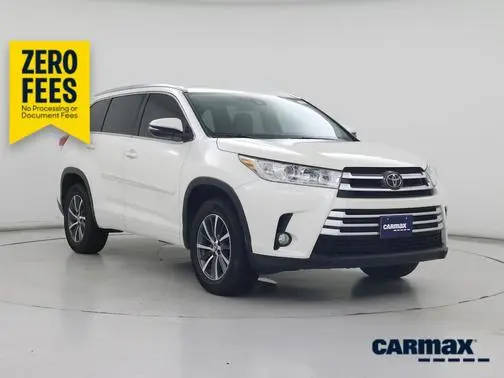 2017 Toyota Highlander XLE FWD photo