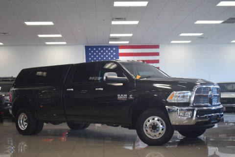 2017 Ram 3500 Laramie 4WD photo