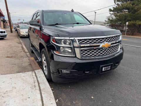2017 Chevrolet Tahoe LT 4WD photo