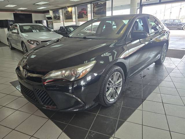 2017 Toyota Camry SE FWD photo