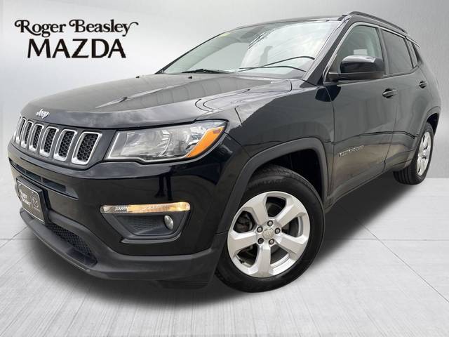 2017 Jeep Compass Latitude FWD photo