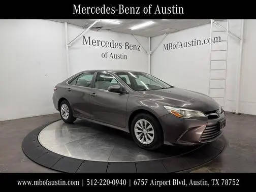 2017 Toyota Camry LE FWD photo