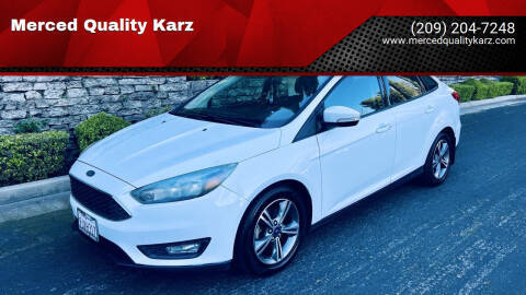 2017 Ford Focus SE FWD photo