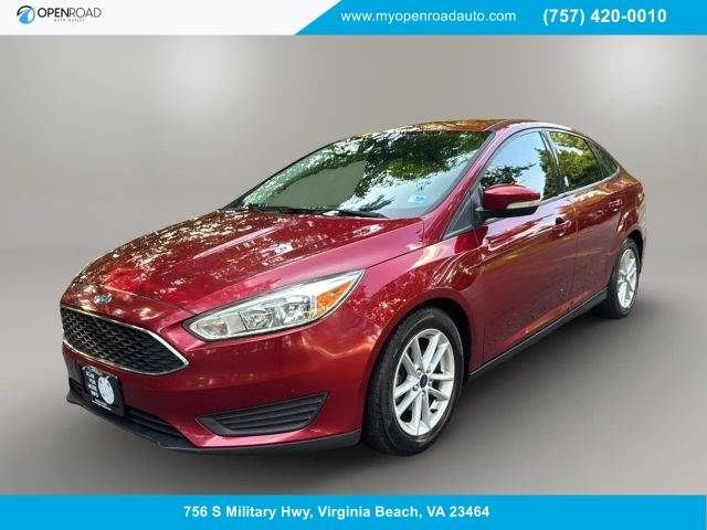 2017 Ford Focus SE FWD photo
