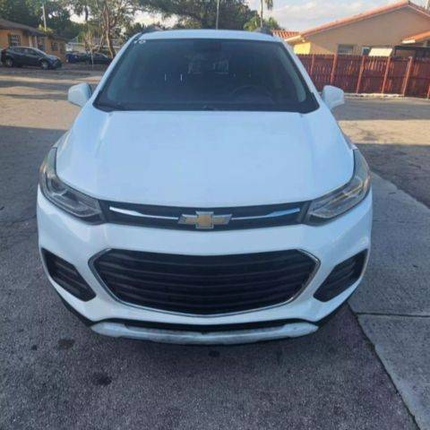 2017 Chevrolet Trax LT FWD photo