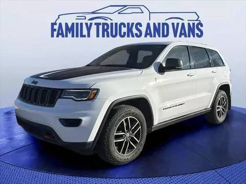 2017 Jeep Grand Cherokee Trailhawk 4WD photo