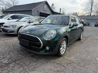 2017 MINI Cooper Clubman Cooper AWD photo