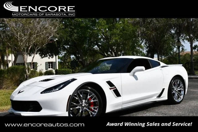 2017 Chevrolet Corvette Grand Sport 2LT RWD photo