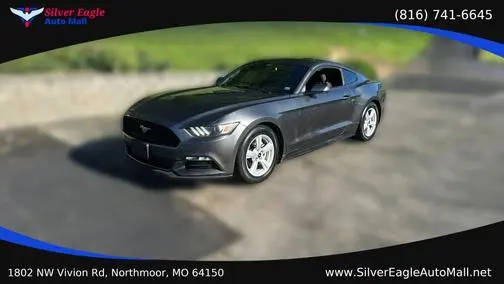 2017 Ford Mustang V6 RWD photo