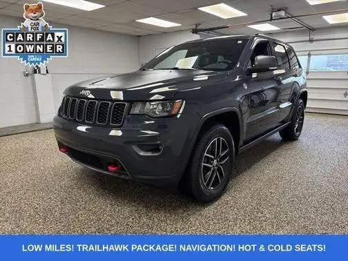2017 Jeep Grand Cherokee Trailhawk 4WD photo