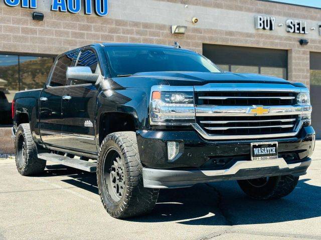 2017 Chevrolet Silverado 1500 High Country RWD photo